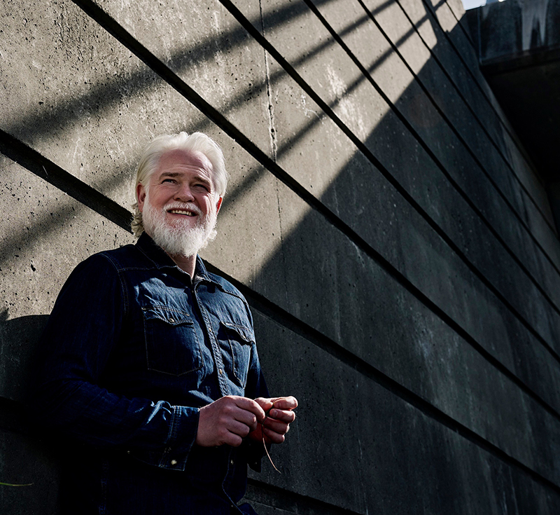 Esben Ved Mur Kopier (1)